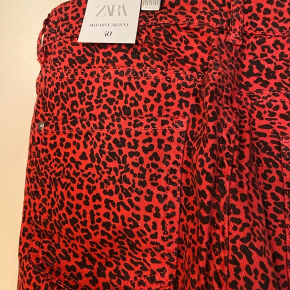 Zara Mid-Rise Skinny Jeans Red Size 8 New - Picture 9 of 16